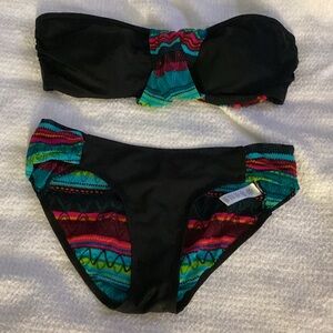 Athleta Black and Multicolor Bandeau Bikini Set - EUC and HOT! 😘